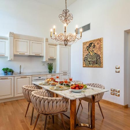 לוקה Maison Miro With Private Parking מראה חיצוני תמונה