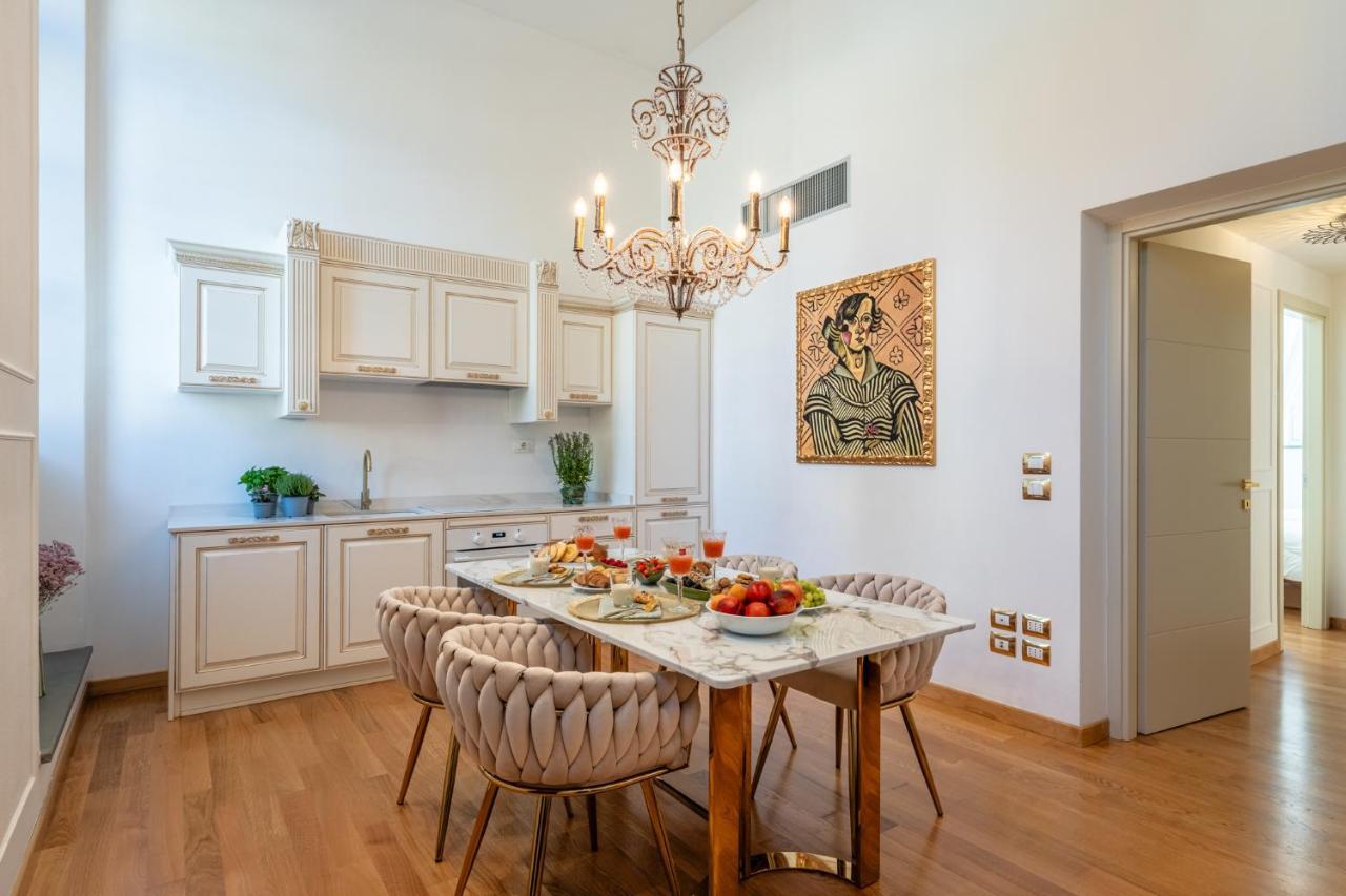 לוקה Maison Miro With Private Parking מראה חיצוני תמונה